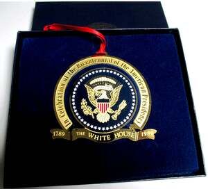 White House Assoc. Presidential Bicentennial Holiday Ornament 1995 In Box